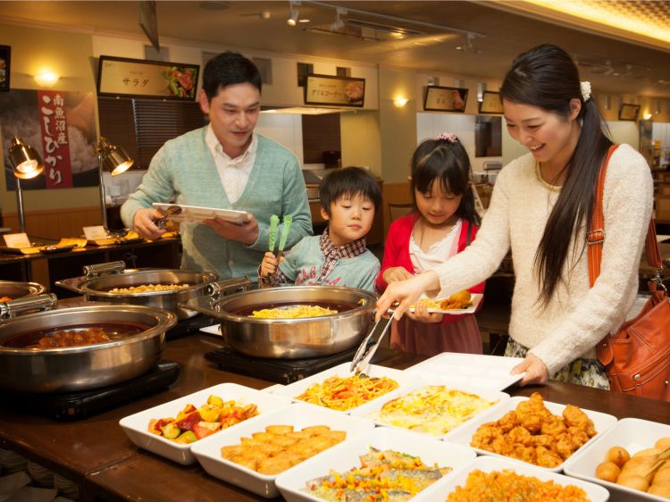 日本最好吃的自助餐,就藏在这10家酒店里 日本最好吃的自助餐,就藏在这10家酒店里