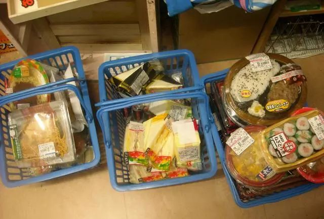 中国留学生在日本便利店打工的那些,不为人知的事 中国留学生在日本便利店打工的那些,不为人知的事