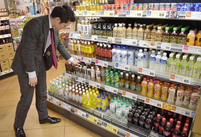 酷暑天气,日本防暑类饮料销量迅速飙升 酷暑天气,日本防暑类饮料销量迅速飙升