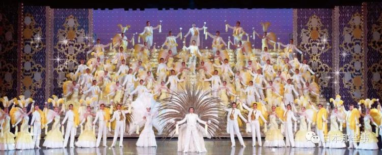 日本最强的女子天团,又出了一位掰弯网友的大佬! 日本最强的女子天团,又出了一位掰弯网友的大佬!