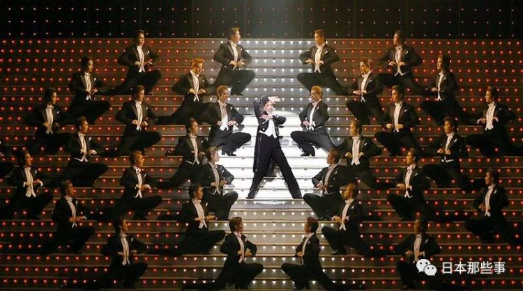 日本最强的女子天团,又出了一位掰弯网友的大佬! 日本最强的女子天团,又出了一位掰弯网友的大佬!