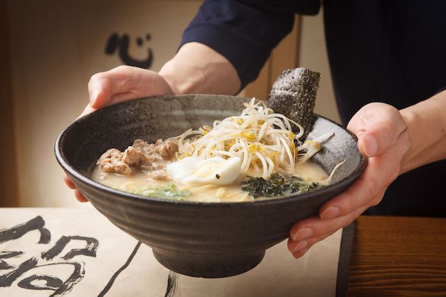 外国游客最爱的日本料理,寿司已过时!新宠竟然是··· 外国游客最爱的日本料理,寿司已过时!新宠竟然是···