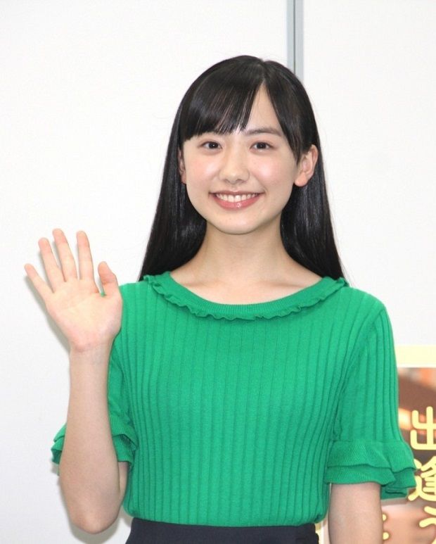 芦田爱菜接受访谈：我喜欢读书