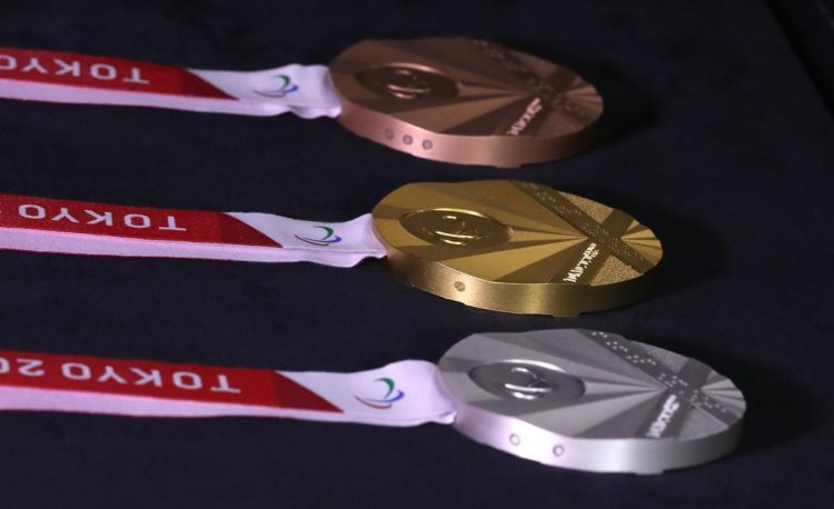 东京残奥会奖牌发布，设计理念源自“扇子”