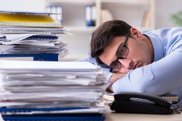 落实率仅为50%,日本上班族的带薪休假落实情况令人担忧 落实率仅为50%,日本上班族的带薪休假落实情况令人担忧