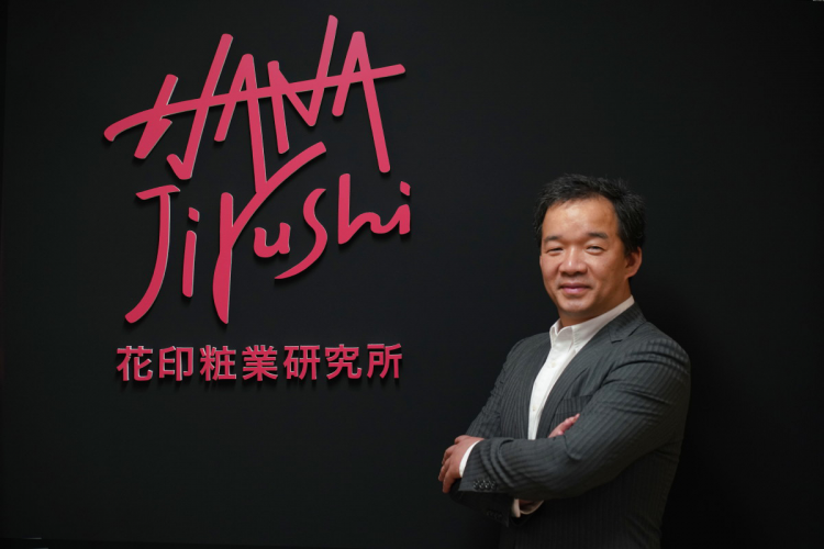 立志把银座品牌做成世界品牌的中国人 立志把银座品牌做成世界品牌的中国人