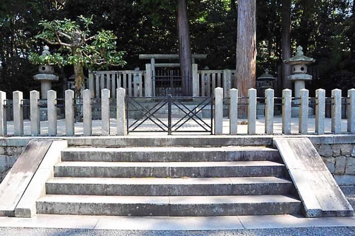 为何崇德天皇死后成为“日本三大怨灵”之一？ 