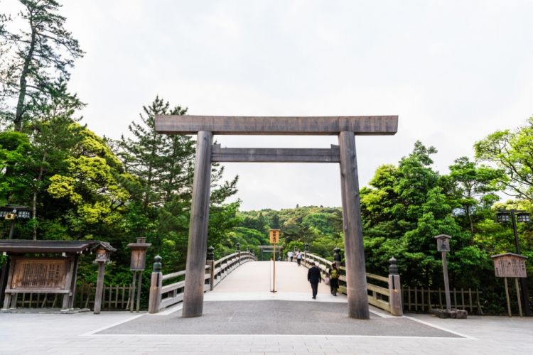 原来这里才是日本人心里最值得去的神社啊... 原来这里才是日本人心里最值得去的神社啊...