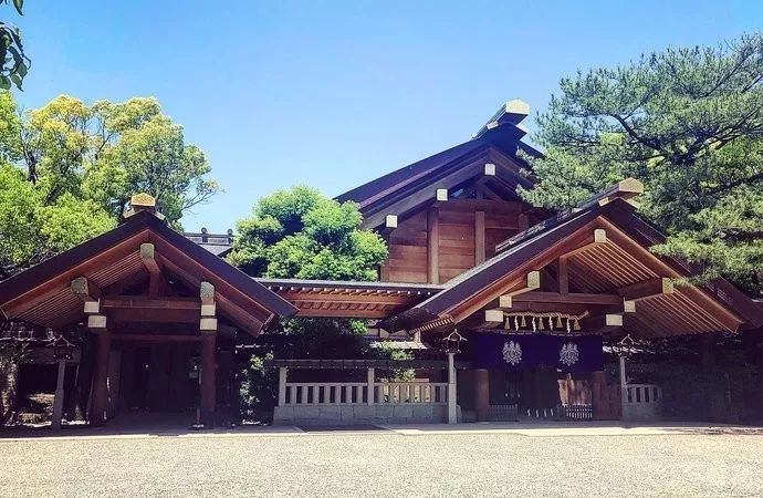 原来这里才是日本人心里最值得去的神社啊...