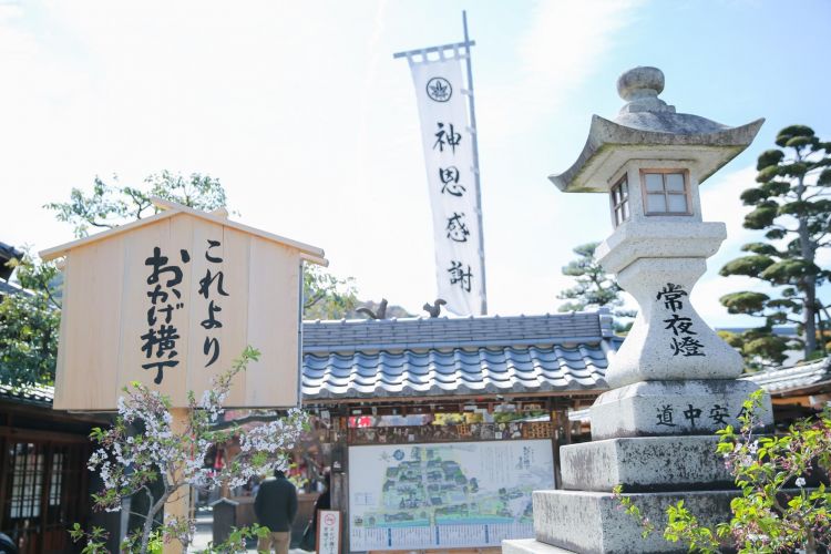 原来这里才是日本人心里最值得去的神社啊...