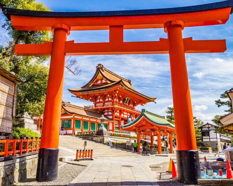 原来这里才是日本人心里最值得去的神社啊... 原来这里才是日本人心里最值得去的神社啊...