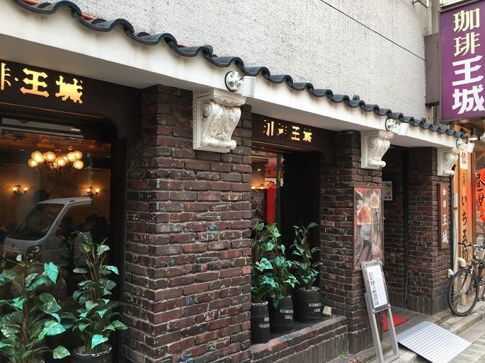 日本咖啡热潮有增无减,但为什么有越来越多的咖啡店倒闭? 日本咖啡热潮有增无减,但为什么有越来越多的咖啡店倒闭?