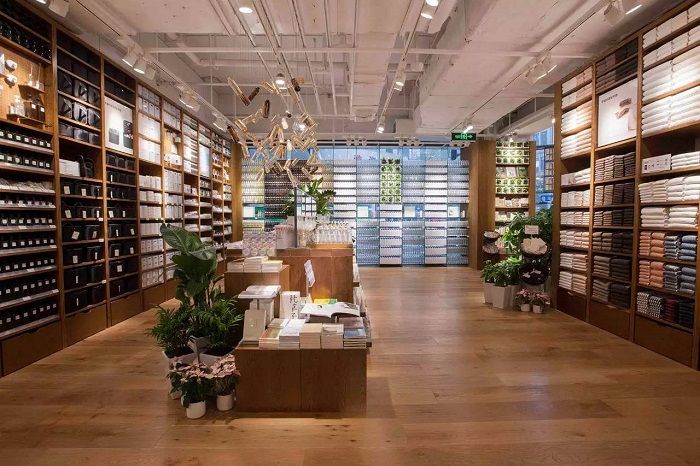 没有了全家便利店的支持,无印良品就只能走低价路线了吗? 没有了全家便利店的支持,无印良品就只能走低价路线了吗?