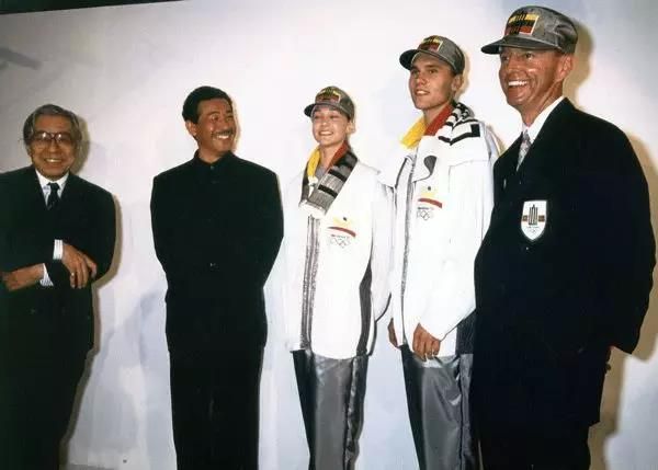 每个时髦人的衣柜，都得感谢他“把人气到住院”的设计