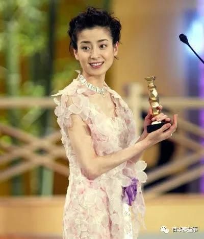 她就是美得不可方物的日式美人啊！