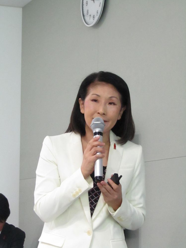日本可口可乐与可口可乐装瓶公司倡导行业内合作,加速环境保护进程 日本可口可乐与可口可乐装瓶公司倡导行业内合作,加速环境保护进程