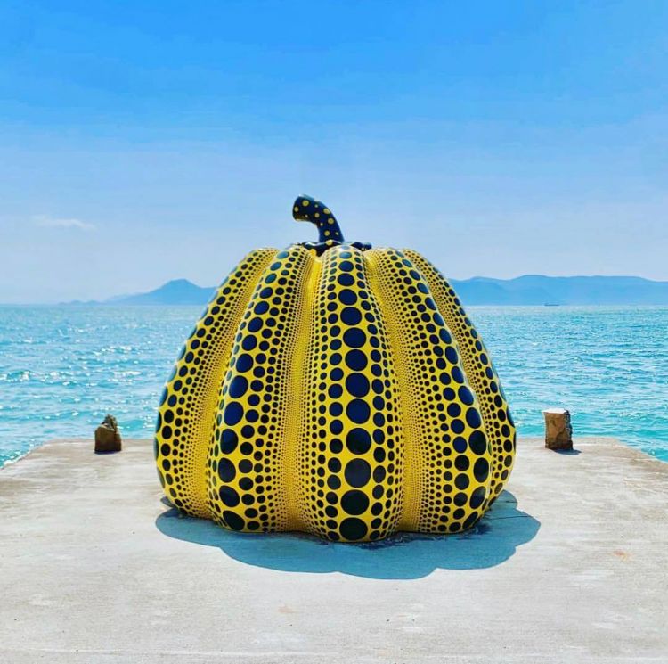 一个南瓜价值0.52亿元!为何草间弥生的南瓜作品如此价值不菲? 一个南瓜价值0.52亿元!为何草间弥生的南瓜作品如此价值不菲?