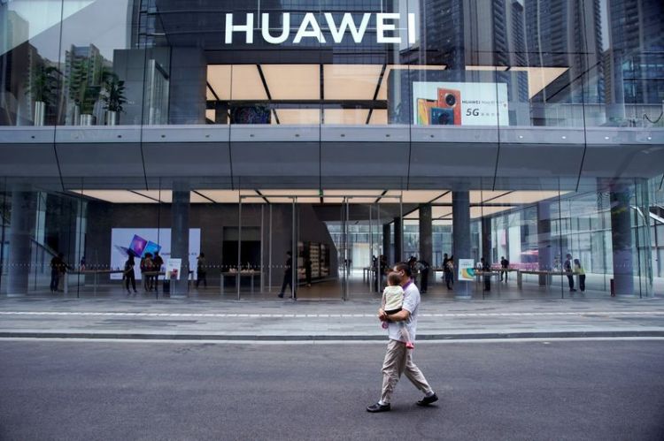 为何中国企业纷纷进驻日本手机市场？