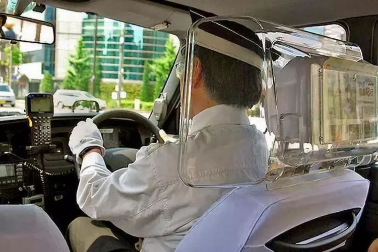 投资失败没跳楼的他，干出了牛逼的任天堂