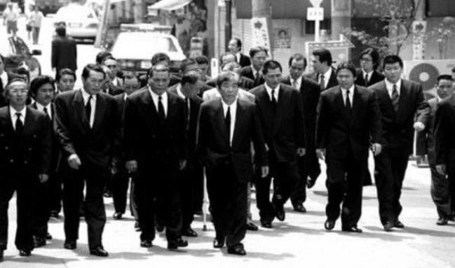 日本黑帮鄙视链 日本黑帮鄙视链
