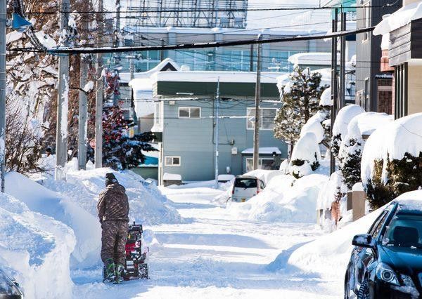 地广人稀的北海道为何成为疫情重灾区？