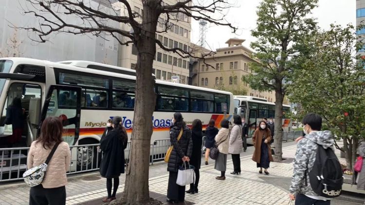 疫情中的日本高考