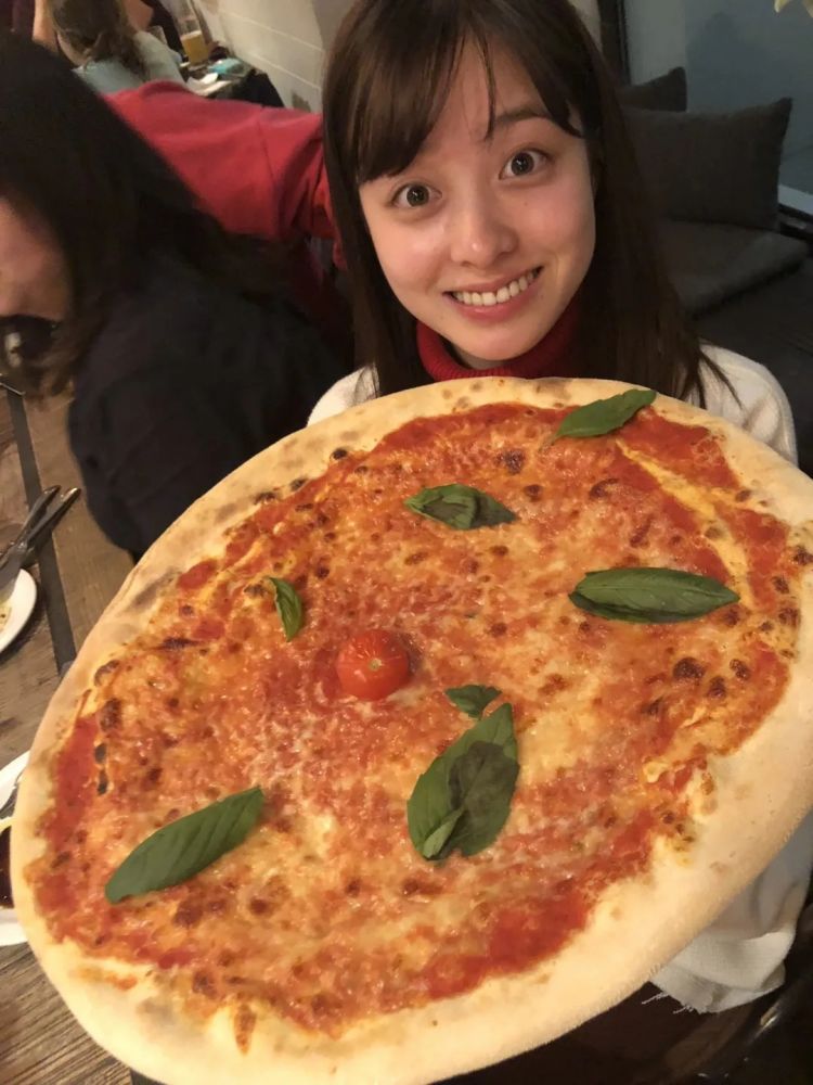 桥本环奈:美少女外表下的热血大叔之魂 桥本环奈:美少女外表下的热血大叔之魂