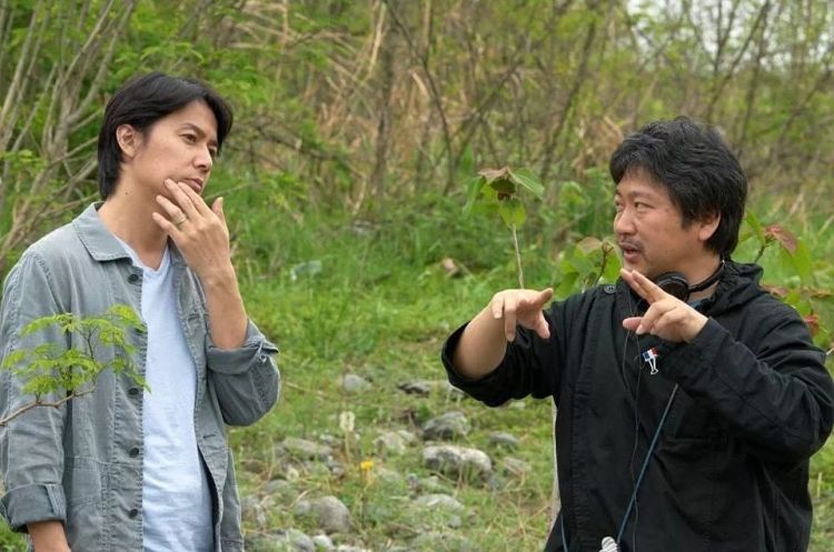 这位火了30年的“日本刘德华”，才是女生心中的完美帅大叔啊！