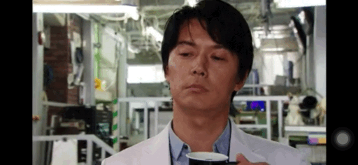 这位火了30年的“日本刘德华”，才是女生心中的完美帅大叔啊！