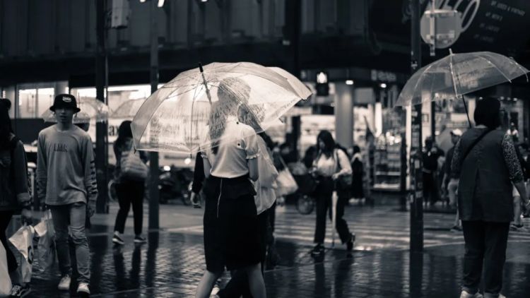 未成年少女怀孕，成为了日本一种社会现象？