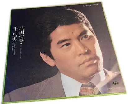 你可能不知道他的名字，但你一定听过他的歌