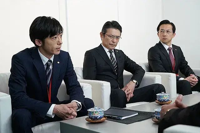 父亲和儿子互换身体，9.2分神剧原著闪瞎你的眼睛