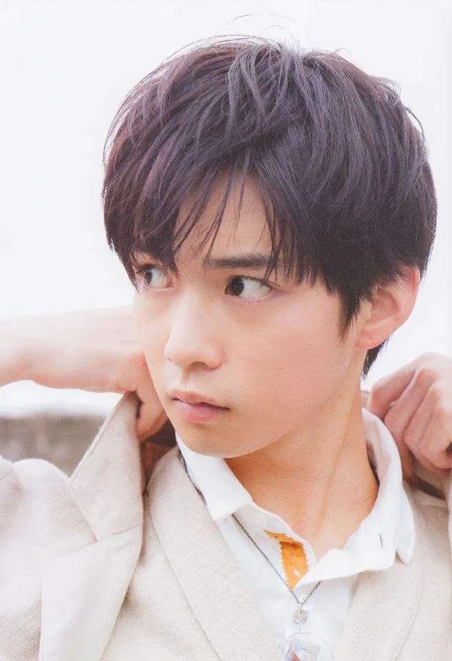 日本第一可爱男生,私下竟然有两副面孔?