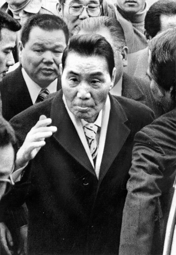 不要政府给的10万块，还免费发口罩：日本黑社会真是一群义士？ - 日本通