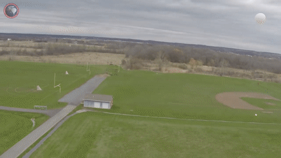 日本上空出现白色球体UFO,网友:建议过完2020再来 日本上空出现白色球体UFO,网友:建议过完2020再来