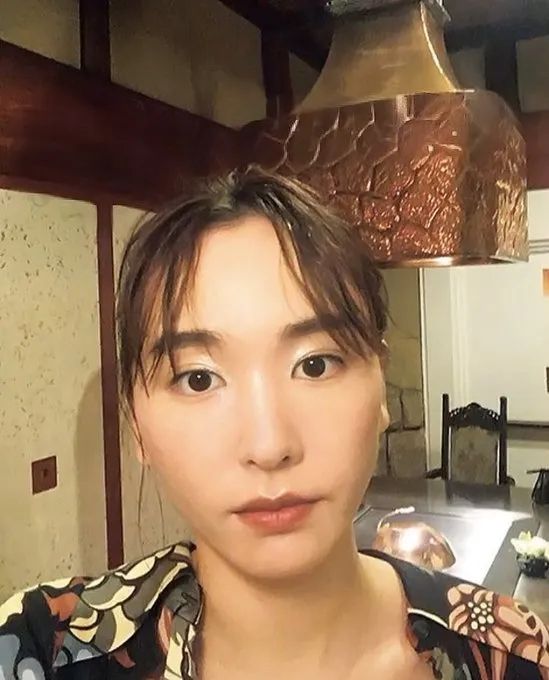 “如果你自拍很弱，请看看新垣结衣！”