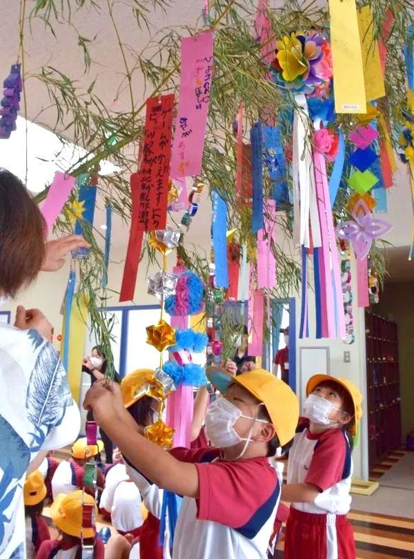 中日节气风物志︱日本七夕节,织女姐姐在忙啥? 中日节气风物志︱日本七夕节,织女姐姐在忙啥?