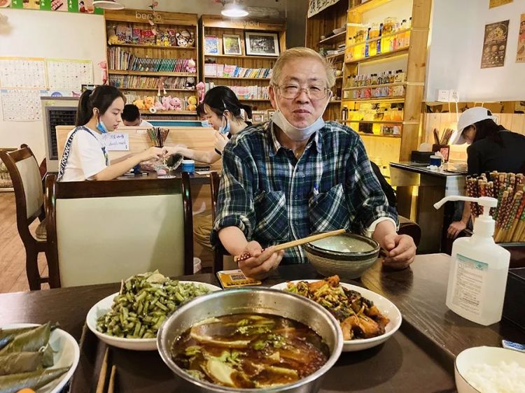 选择留在武汉的岛田爷爷现在怎样了