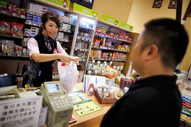 日本人每年在弹珠房里输掉的钱，是拉斯维加斯收入的30倍