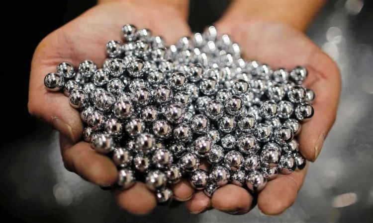 日本人每年在弹珠房里输掉的钱，是拉斯维加斯收入的30倍