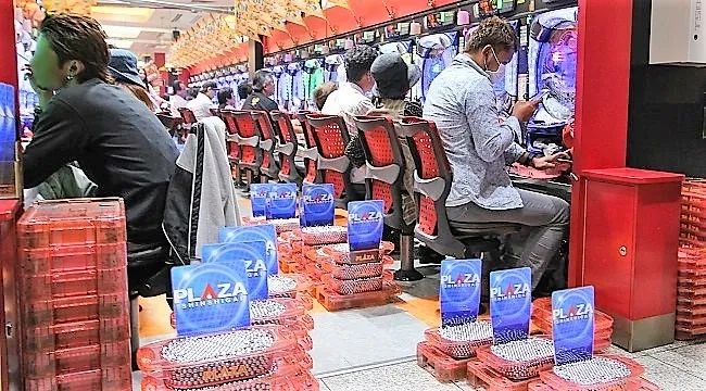 日本人每年在弹珠房里输掉的钱，是拉斯维加斯收入的30倍