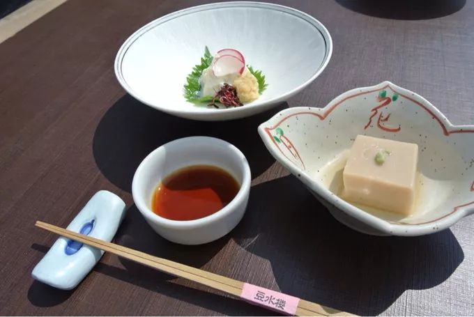 中日节气风物志丨与豆腐的禅(馋)意邂逅