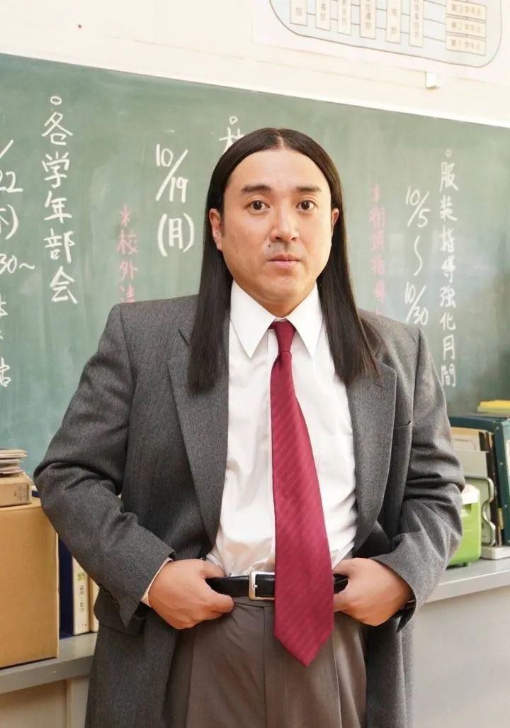 相貌平平的他，最近越来越红了！