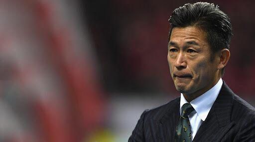 日本53岁的足坛活化石：“我比15岁时更爱足球” 