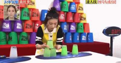 太强了，她就是现实版天才玛丽苏女主吧…