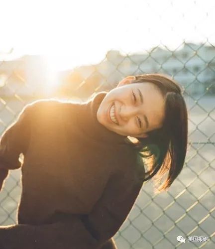 太强了，她就是现实版天才玛丽苏女主吧…