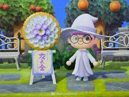 为什么日本人办喜事送花圈？