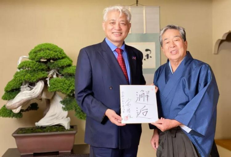 专访丨小林国雄 用了45年时间才看到盆栽真正的神髓与奥义 日本通