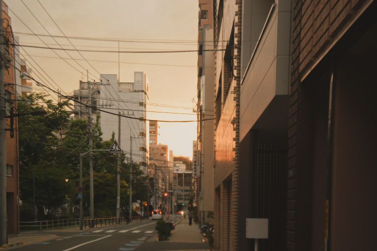 揭秘丨美国造假币流入日本，令日币贬值的背后