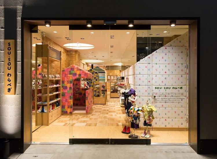 日本人为什么喜欢把袜子当鞋子穿？